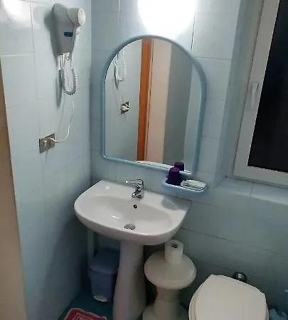 马杰尔酒店
