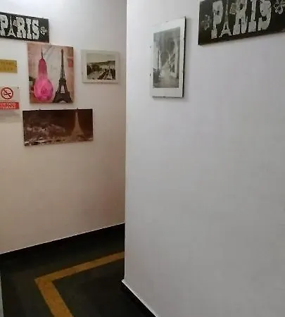 马杰尔酒店