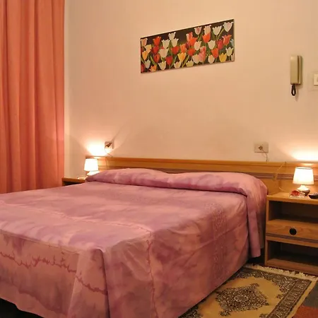 Major Hotel 3*